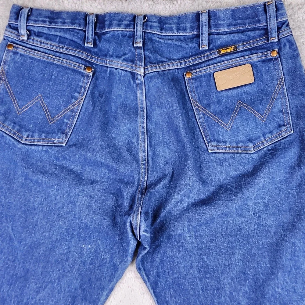 Wrangler 13MWZ Cowboy Cut Jeans Mens 40x36 Blue Denim High Rise Straight Leg